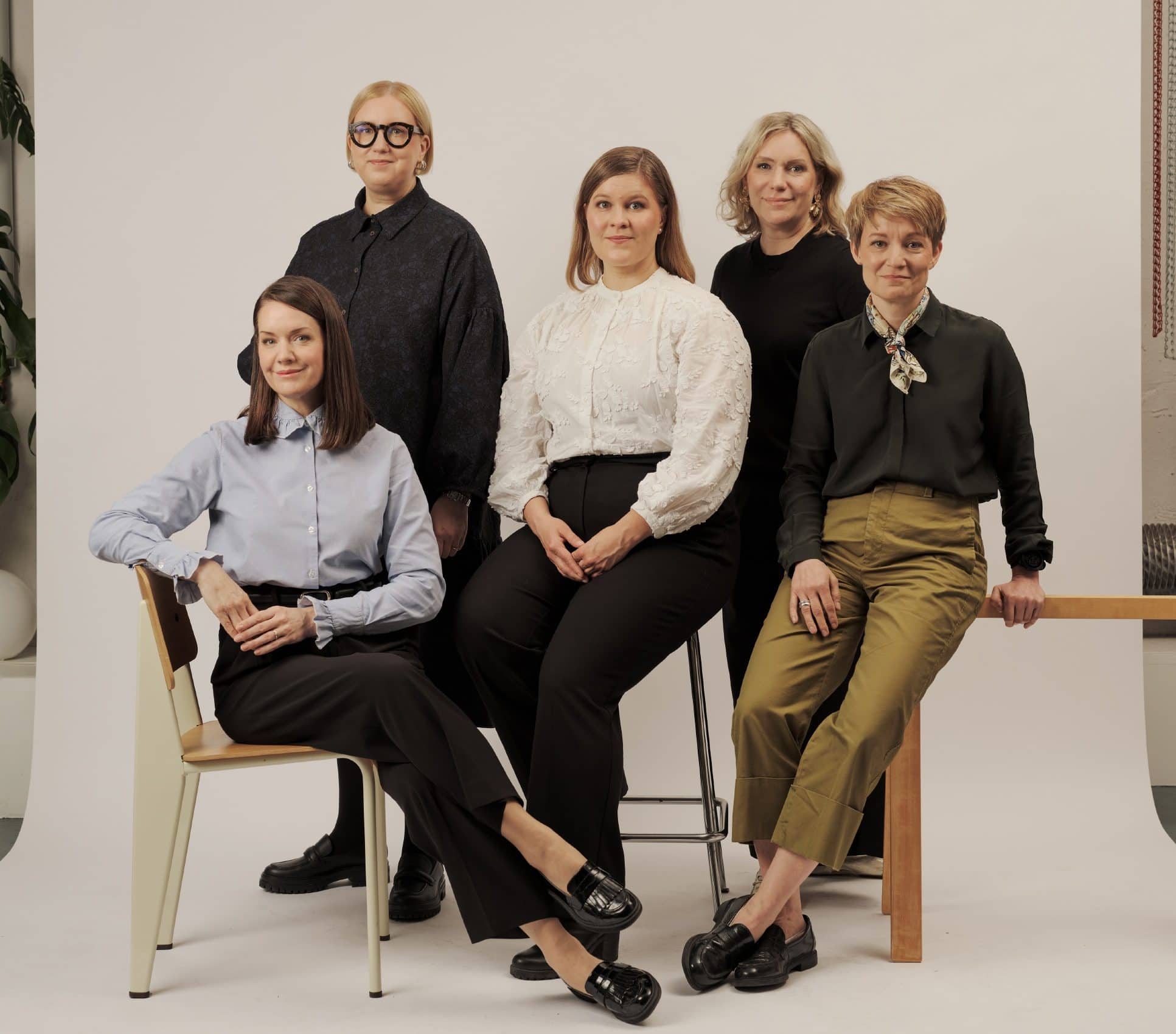 Aina Advisors Ryhmäkuva
